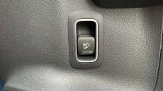 Mercedes-Benz GLA 200d AMG Line Premium Plus 5dr Auto Diesel Hatchback